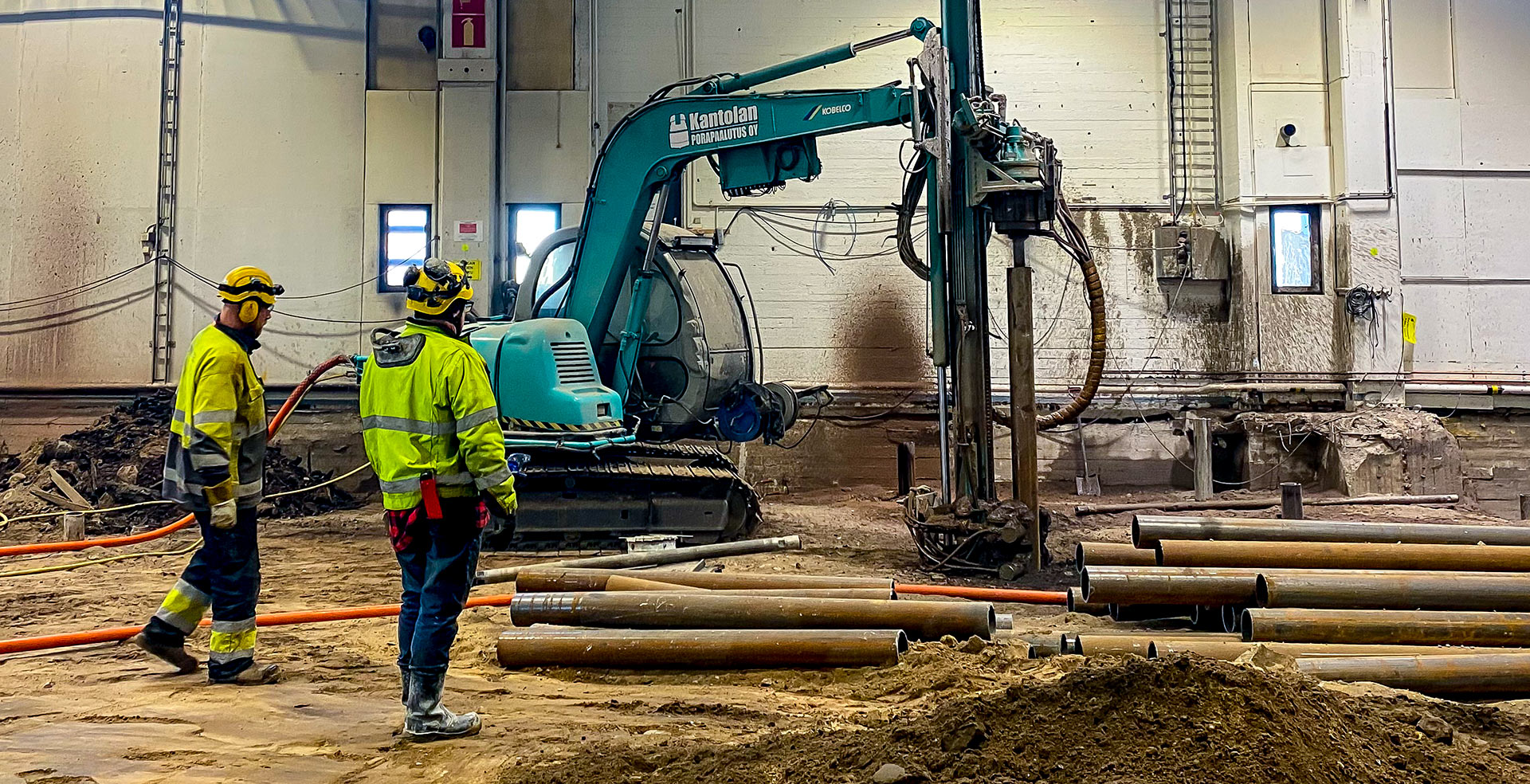 Porapaalutusta sis&auml;tiloissa